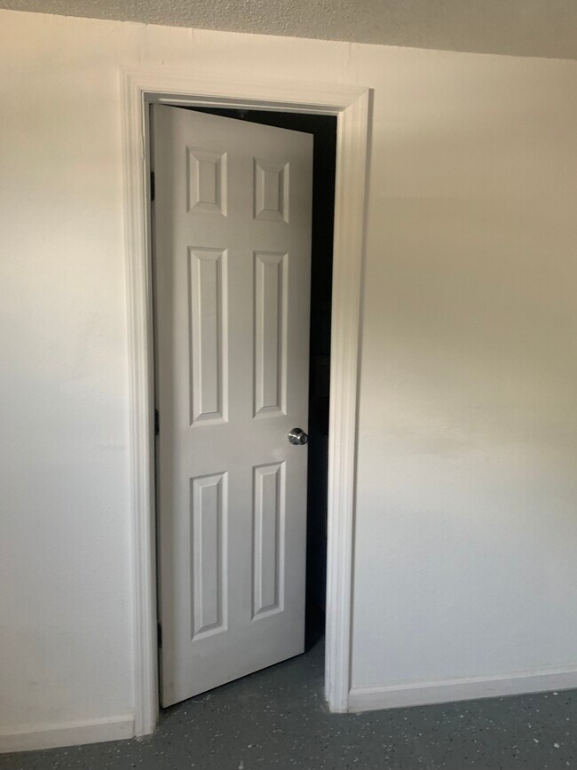 Building Photo - 3408 Sparta Cir