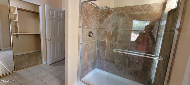 Building Photo - 2838 E Calavar Rd