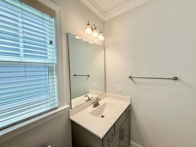 Building Photo - 6117 Balance Ct