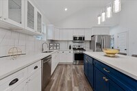 Building Photo - 4547 Newberry St