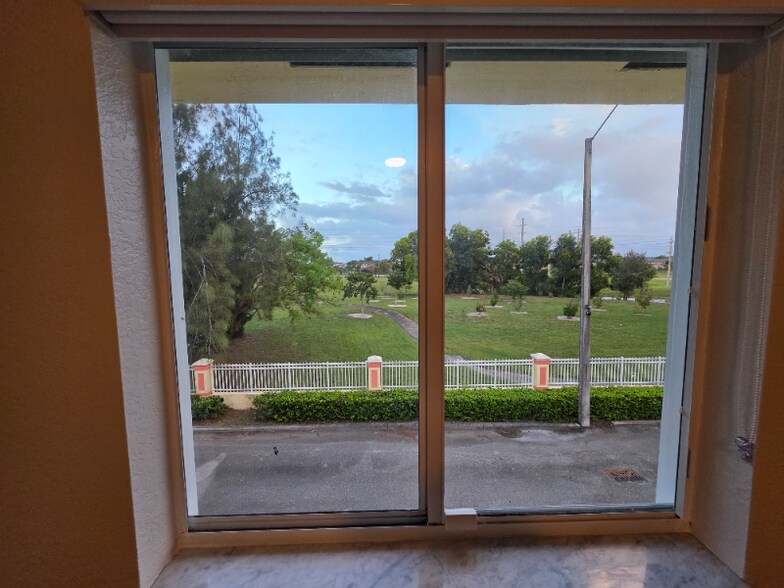 Building Photo - 7422 NW 182nd St