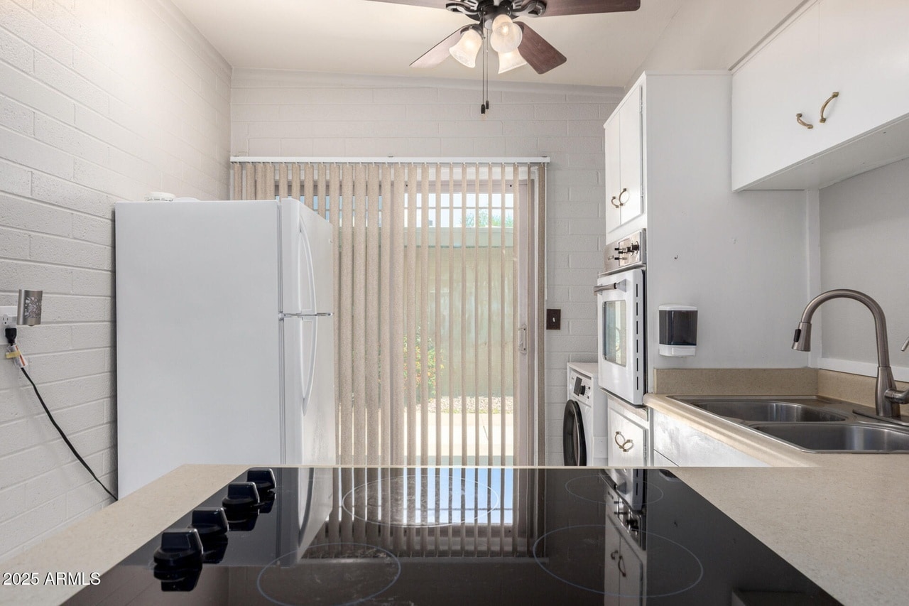 Kitchen Sideview - 373 N Evergreen St