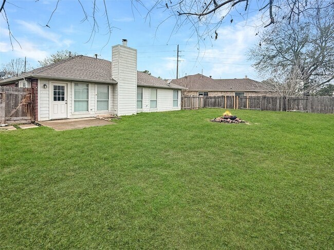 Building Photo - 3310 N Mason Rd