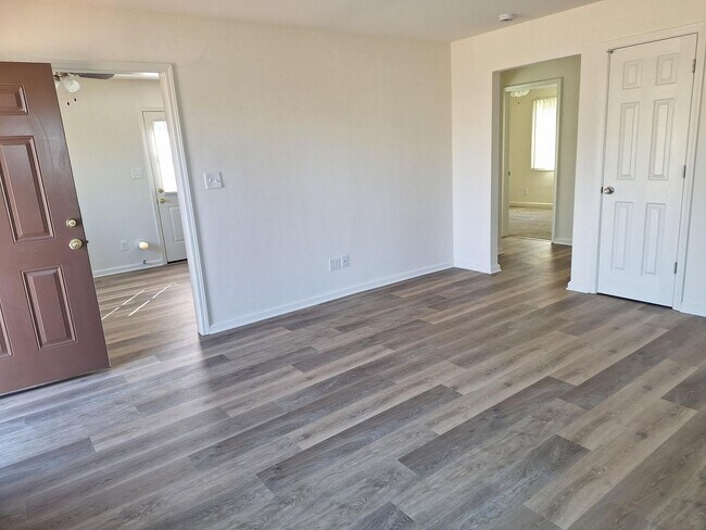 Building Photo - 4855 Coconino Way