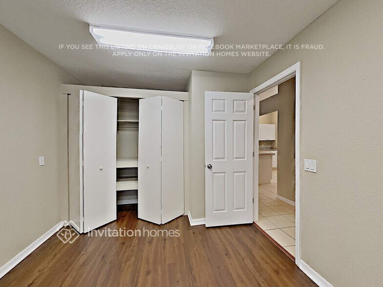 Building Photo - 6792 Deering Cir