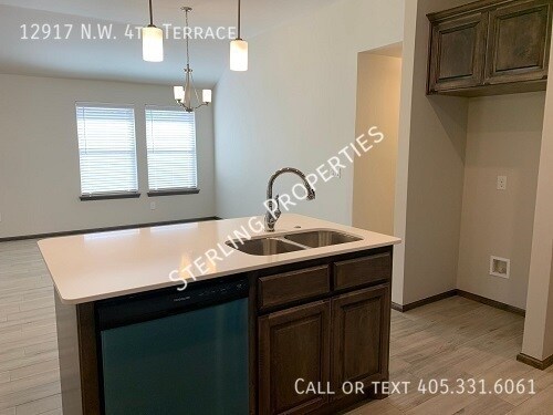 Building Photo - 12917 NW 4th Terrace