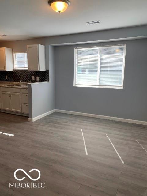 Building Photo - 2133 White Ave