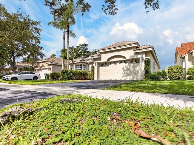 Building Photo - 1520 Seabay Rd