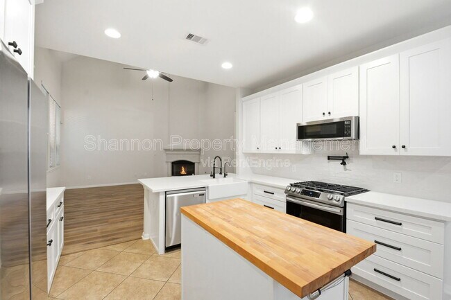 Building Photo - 27118 White Sage Cove Ln
