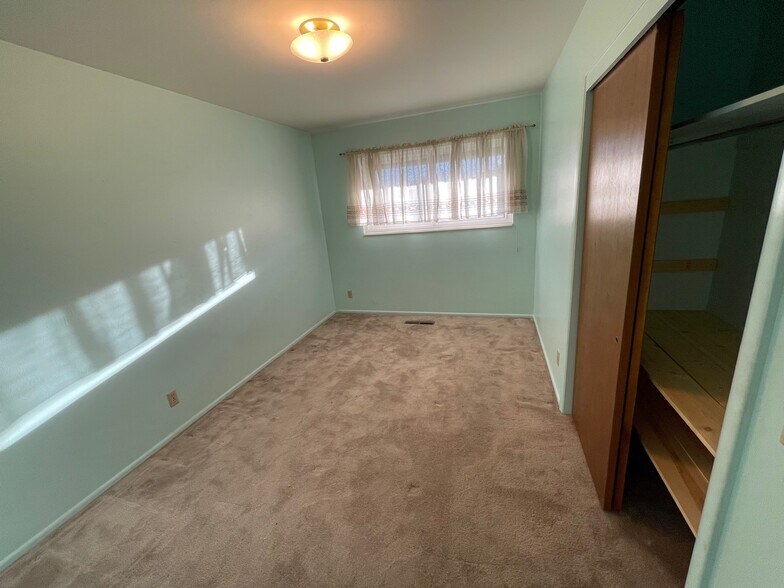 Building Photo - 2636 N 700 E