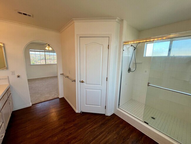 Building Photo - 3 Bedroom 2-1/2 Bathroom North Grover Beach Home with a View