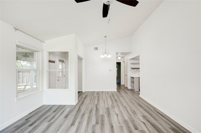 Building Photo - 5900 Richard Carlton Blvd