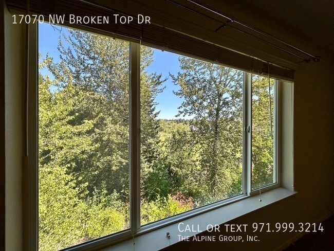 Building Photo - 17070 NW Broken Top Dr