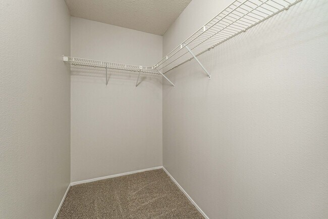 Building Photo - Itamura 2