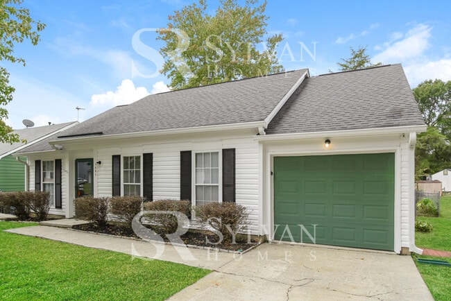 Building Photo - Carve Out a Great Life Here!