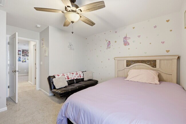 Building Photo - 1160 Fowler Dr