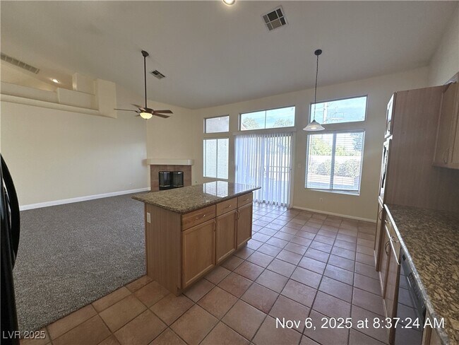 Building Photo - 6052 Annmillie Ave