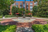Building Photo - Modern Condo in Old Town Alexandria