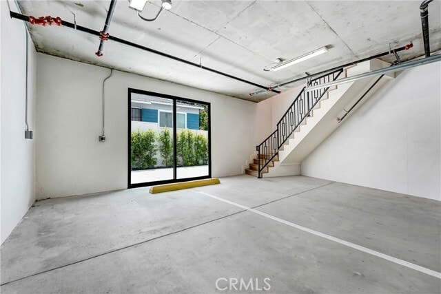 Building Photo - 4036 Rosemont Ave