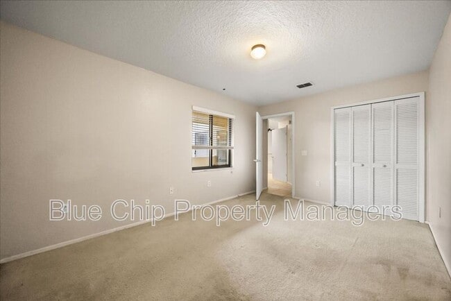 Building Photo - 7809 Sugar Bend Dr