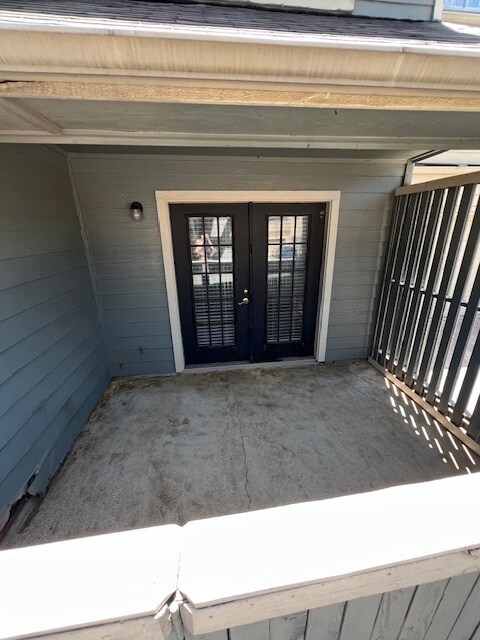 Building Photo - 1 Bedroom townhome w Fireplace & Garage