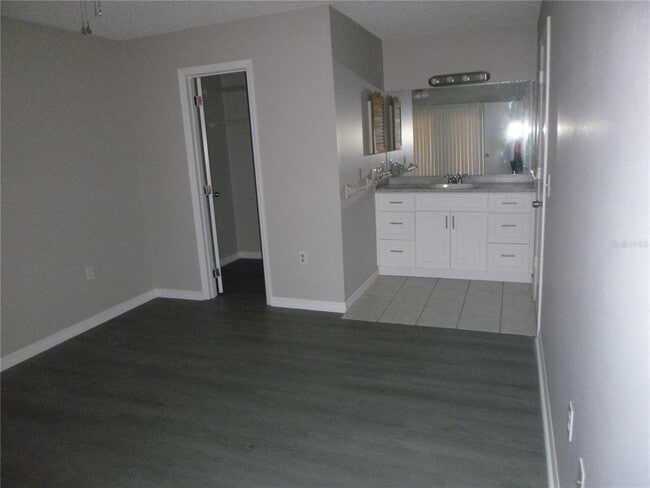 Building Photo - 4416 Highland Ln