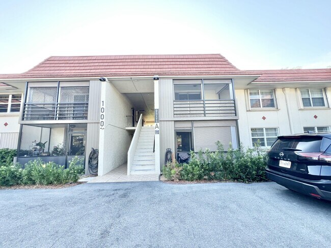 Building Photo - 1000 NW 13th St