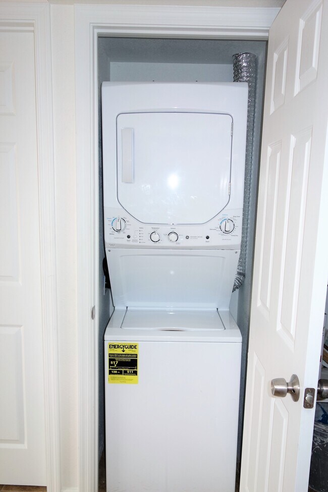In Unit Washer/Dryer - 18202 N Cave Creek Rd
