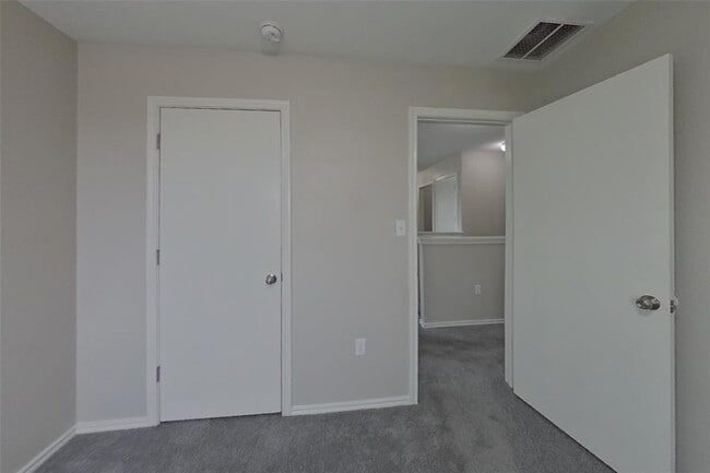 Building Photo - 15102 Verela Dr
