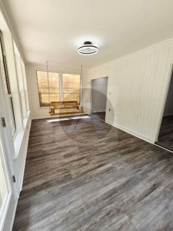 Building Photo - 1041 Kennesborough Rd NW