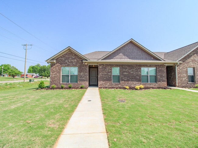 Primary Photo - Lucas Ferry Townhomes - Move In Ready!