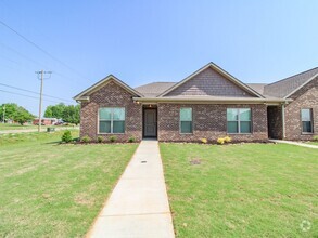 Building Photo - Lucas Ferry Townhomes - Move In Ready!