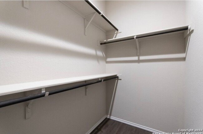 Building Photo - 3bd/2.5ba Townhouse is Seguin