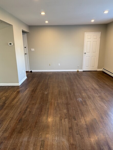 Building Photo - 139 Ridge Rd