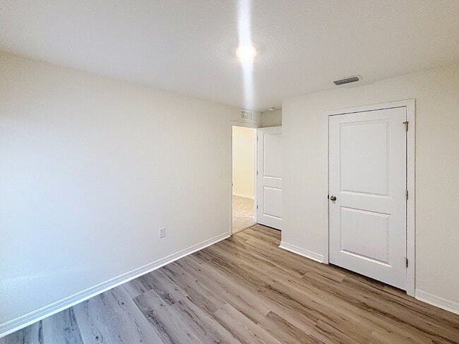 Building Photo - Beautiful 4-Bedroom Modern Home in the Desirable Brookside Community | Ruskin