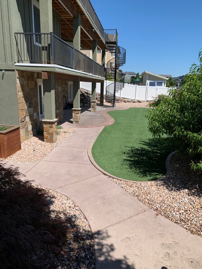 Sidewalk to apartment - 11093 S Hampton Way