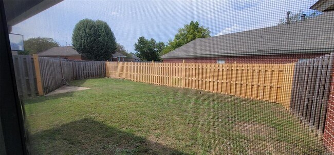 Building Photo - 4716 Harvest Way