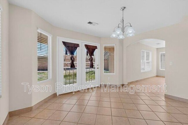 Building Photo - 10332 Calle Hermosa Pl NW