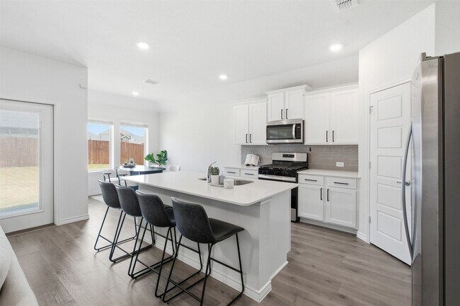 Building Photo - 9937 Tin Star St
