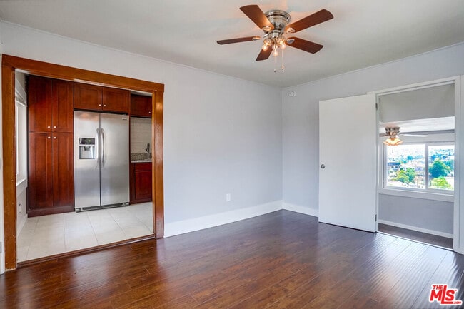 Building Photo - 3046 Chadwick Dr