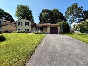 Building Photo - 8339 Zenith Dr