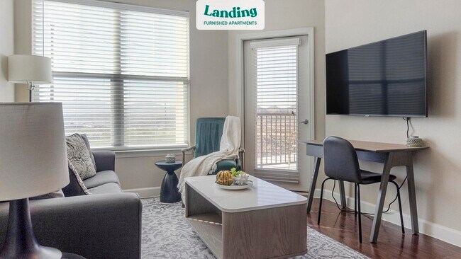 Building Photo - 140 W Castellano Dr