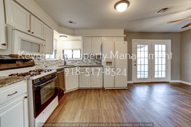 Building Photo - 3 Bed | 1 Bath near Rose District BA!