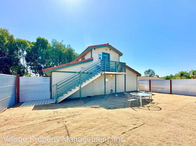 Building Photo - Studio, 1 bath House - 1092 Tanya Lane, Un...