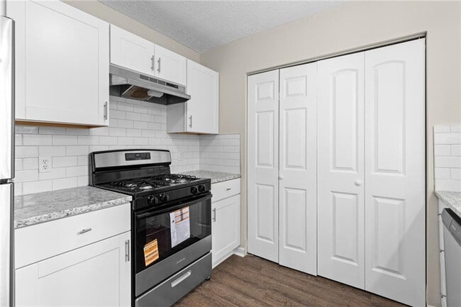 Building Photo - 295 E Burns Ct SW