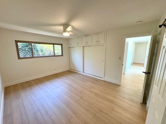 Building Photo - Luxury Living Redefined – Fully Renovated & Move-In Ready!