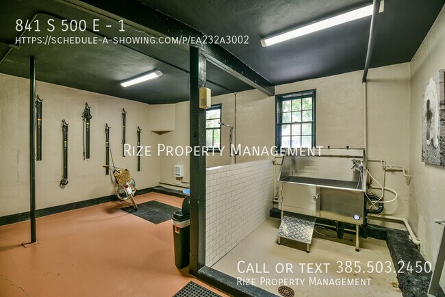 Building Photo - 841 E 500 S