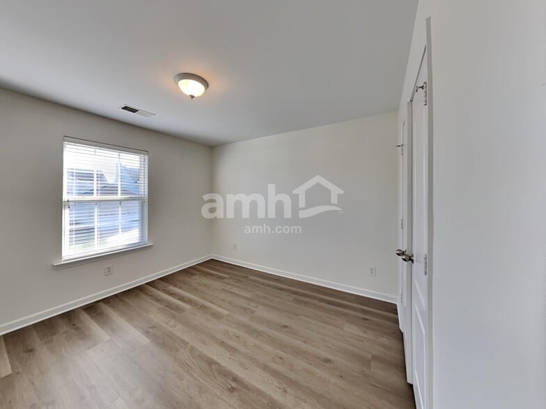 Building Photo - 2186 Gold Valley Dr