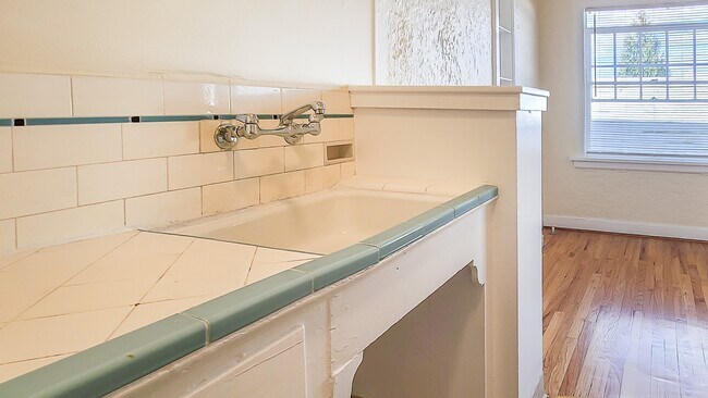 Rena Villa - Portland Oregon - Rena Villa