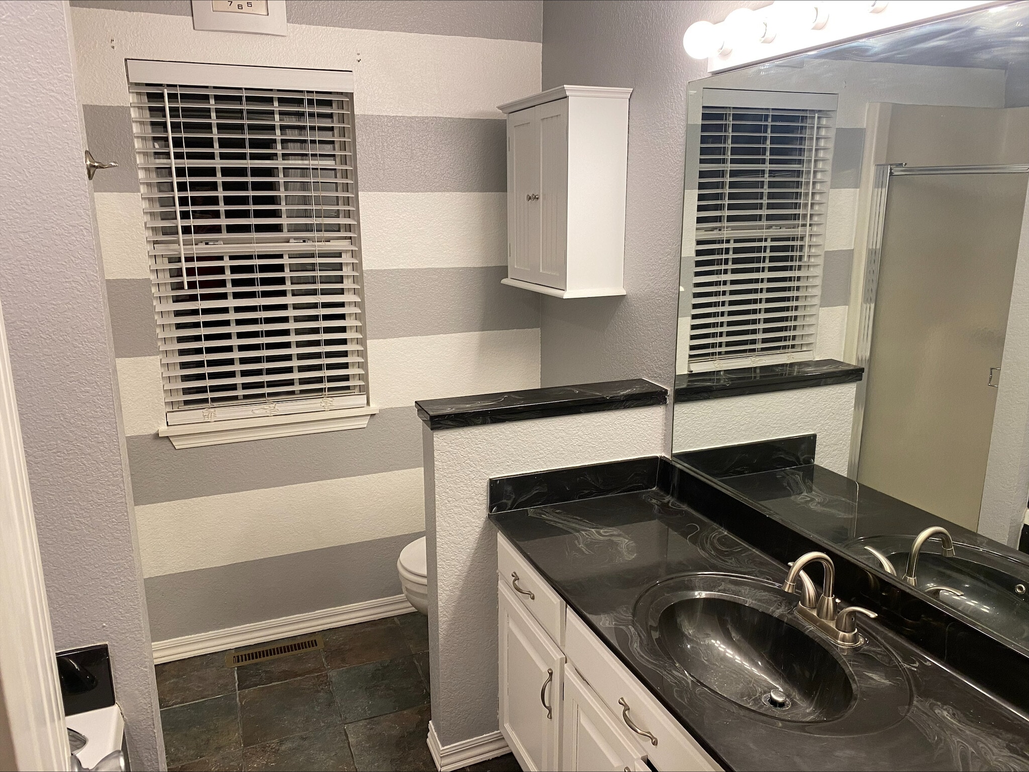 master bath - 1825 Mountain Ash Dr